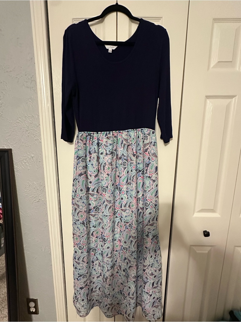 Charming Charlie Navy Top Paisley Print Maxi Dress